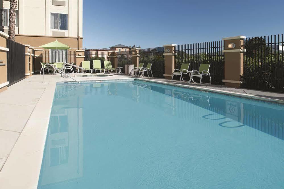 Fairfield Inn & Suites By Marriott Fairfield Napa Valley Area Exteriér fotografie